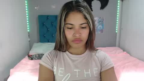 miacumgirl online show from 23, 6, 2026