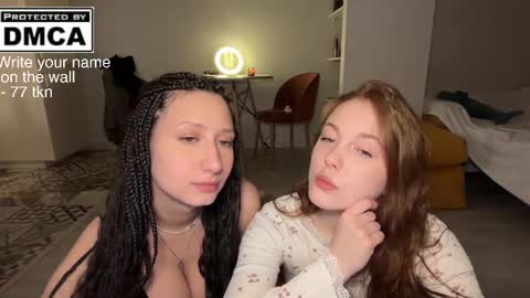 Snapshot of miafleur chatting on 18, 3, 2026 Mia online show from 18, 3, 2026