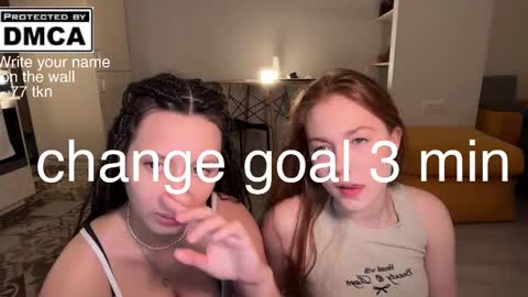 Snapshot of miafleur chatting on 26, 3, 2026 Mia online show from 26, 3, 2026