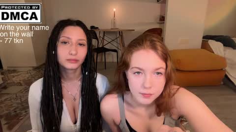 Snapshot of miafleur chatting on 1, 4, 2026 Mia online show from 1, 4, 2026