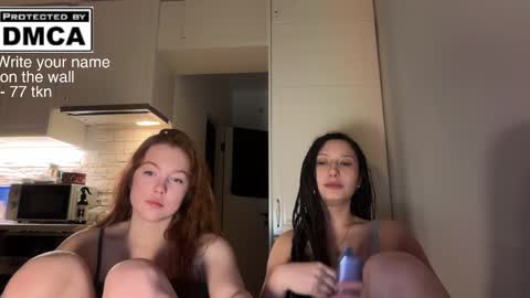 Snapshot of miafleur chatting on 6, 4, 2026 Mia online show from 6, 4, 2026