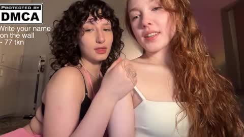 Snapshot of miafleur chatting on 13, 4, 2026 Mia online show from 13, 4, 2026