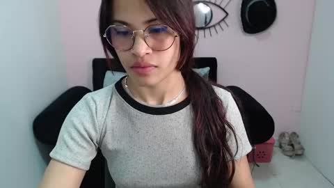 Snapshot of miafuckpussyhard chatting on 4, 11, 2025 miafuckpussyhard online show from 4, 11, 2025