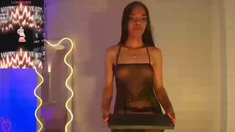 Mia online show from 19, 9, 2025