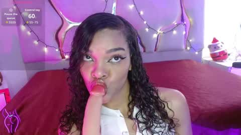 Mia online show from 19, 12, 2025