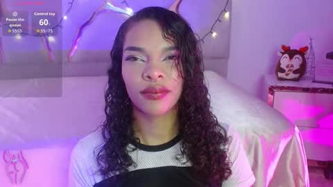 Mia online show from 22, 12, 2025