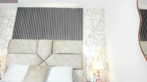 miagomezx online show from 9, 10, 2025