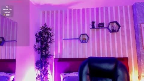 Mia Connor online show from 22, 12, 2025