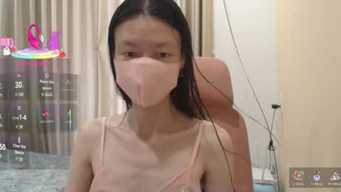 Snapshot of miahchan68 chatting on 3, 12, 2025 miahchan68 online show from 3, 12, 2025