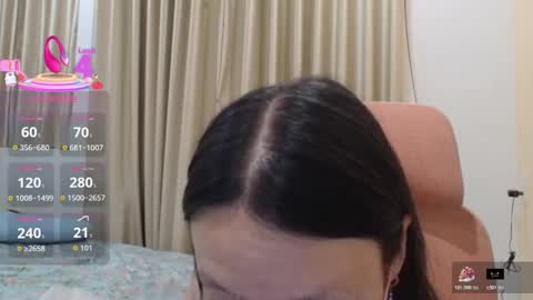 Snapshot of miahchan68 chatting on 18, 12, 2025 miahchan68 online show from 18, 12, 2025