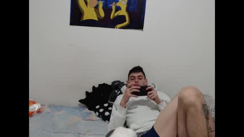 Mia  Sam online show from 28, 12, 2024