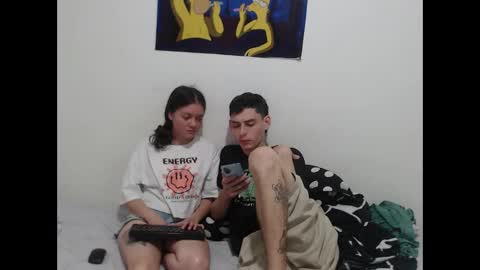 Mia  Sam online show from 4, 1, 2025