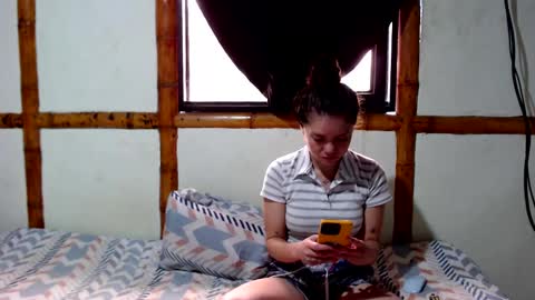 Mia  Sam online show from 29, 11, 2025