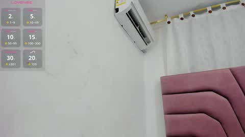Snapshot of miajhonsonx chatting on 2, 5, 2026 miajhonsonx online show from 2, 5, 2026