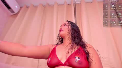 Mia Jonsonn online show from 23, 2, 2025