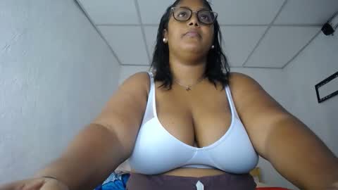 miajoseph_ online show from 12, 3, 2026