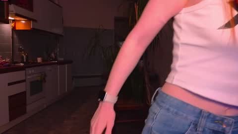 milanaaaa online show from 23, 1, 2025