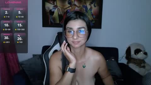 Snapshot of miakhalifa_1 chatting on 1, 1, 2025 Alejandra khalifa online show from 1, 1, 2025