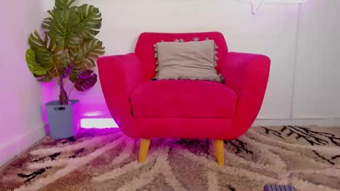 Mia Khalifa online show from 6, 2, 2026