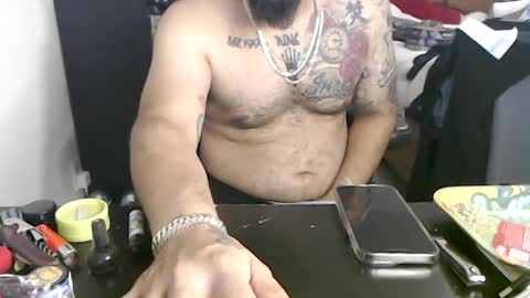 Mark online show from 12, 10, 2025