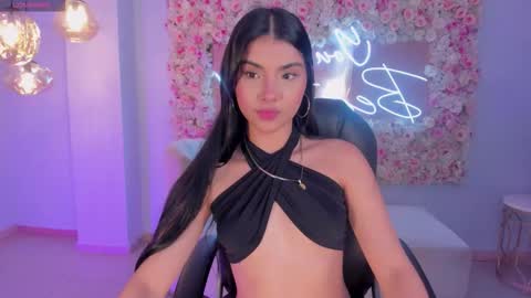 Call me Mia  online show from 30, 11, 2025