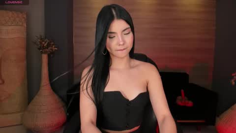 Call me Mia  online show from 21, 2, 2026