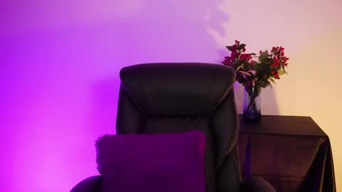 Lili online show from 21, 6, 2026