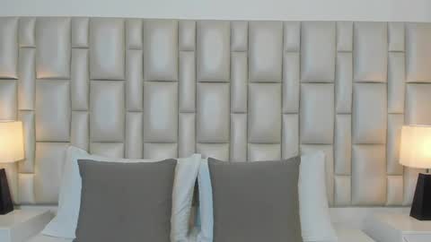 Snapshot of miamillers1 chatting on 24, 10, 2025 miamillers1 online show from 24, 10, 2025