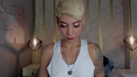 Mia Morgann online show from 29, 12, 2024