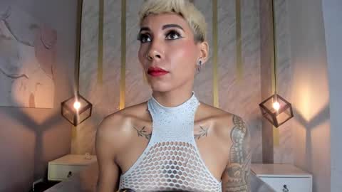 Mia Morgann online show from 30, 12, 2024