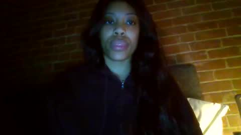 MiaMuffn online show from 21, 10, 2025