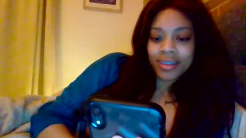 MiaMuffn online show from 16, 3, 2026