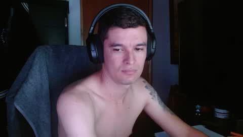 Snapshot of miaou_miaou chatting on 1, 3, 2025 miaou_miaou online show from 1, 3, 2025