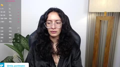 Snapshot of miaportman chatting on 31, 3, 2026 MIAPORTMANN online show from 31, 3, 2026
