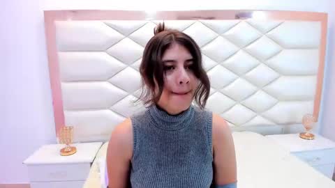 Sweetie Mia online show from 20, 2, 2025