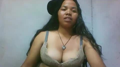 Snapshot of miarii chatting on 25, 4, 2026 miarii online show from 25, 4, 2026
