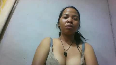 Snapshot of miarii chatting on 6, 5, 2026 miarii online show from 6, 5, 2026