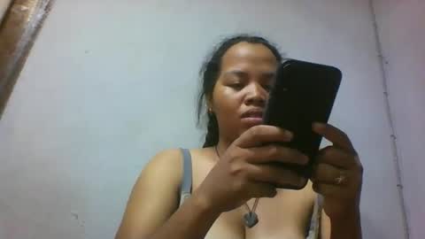 Snapshot of miarii chatting on 10, 5, 2026 miarii online show from 10, 5, 2026