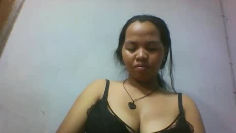 Snapshot of miarii chatting on 19, 5, 2026 miarii online show from 19, 5, 2026