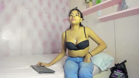 MIA  online show from 28, 11, 2025