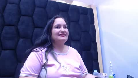 Snapshot of miarous69 chatting on 8, 2, 2026 MiaRouse online show from 8, 2, 2026