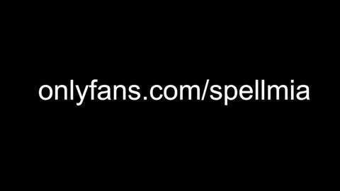 Snapshot of miaspell chatting on 21, 12, 2024 Mia instagram miasspell online show from 21, 12, 2024