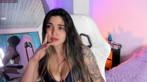 Mia Villalobos online show from 12, 5, 2026