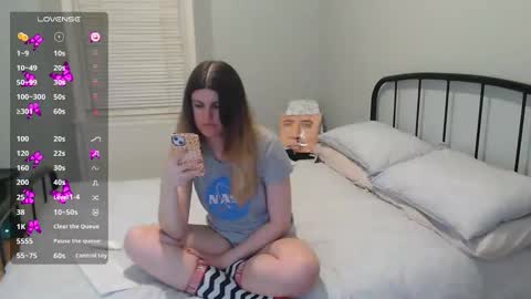 Snapshot of miawallace__ chatting on 8, 2, 2025 Mia  online show from 8, 2, 2025