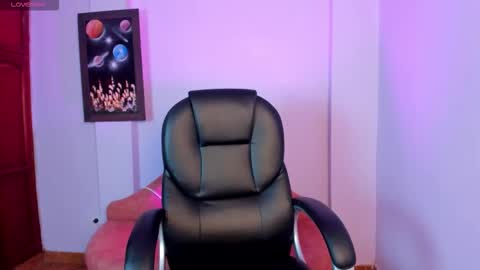 Mia winx  online show from 16, 2, 2026