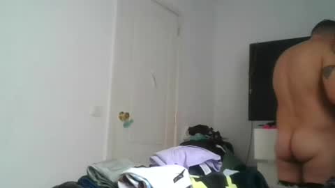 Snapshot of mich6921 chatting on 18, 6, 2026 MILO MIAMI online show from 18, 6, 2026