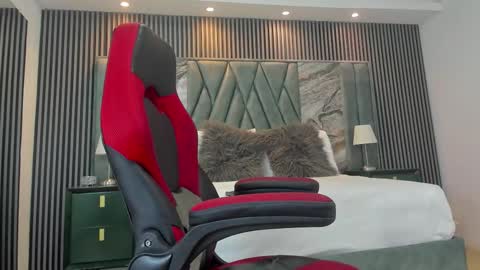 Michael online show from 20, 9, 2025