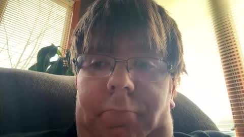 Snapshot of michael12291996 chatting on 29, 3, 2026 Big Dick Mike online show from 29, 3, 2026