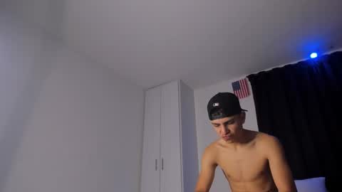 Michael Boy online show from 13, 2, 2025