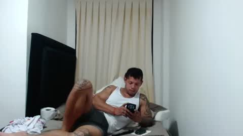 Snapshot of michael_daviss1 chatting on 12, 6, 2026 Michael Daviss online show from 12, 6, 2026